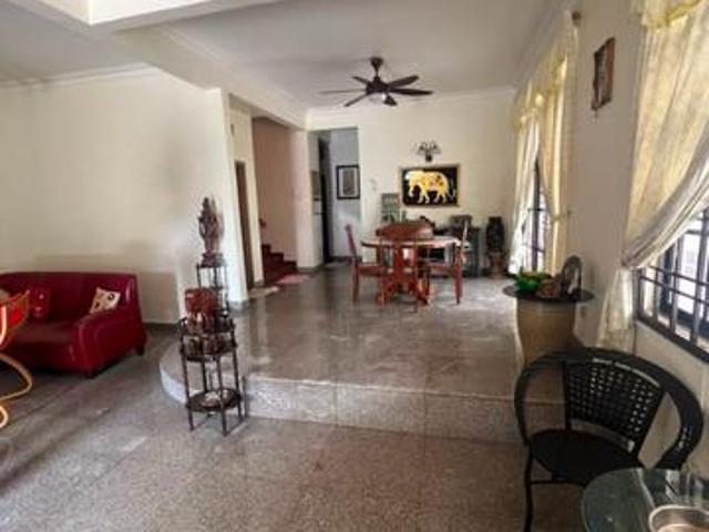 Double Storey SemiD Renovated Taman Rinting RM150K Below Bank Value