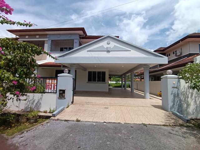 Double Storey SemiD Sri Moyan For Rent