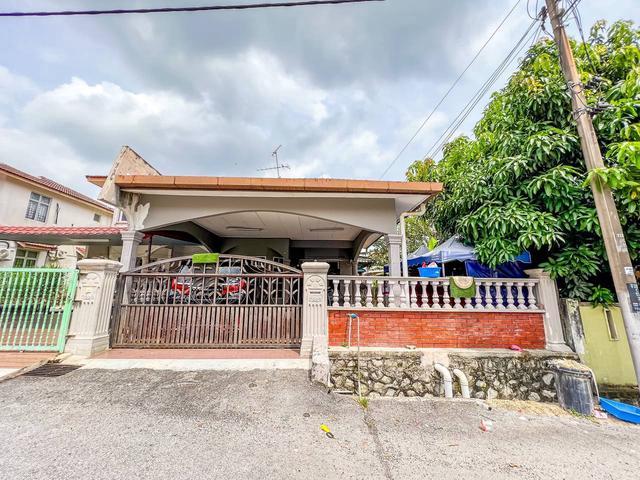 Double Storey SemiD Taman Desa Ixora Senawang