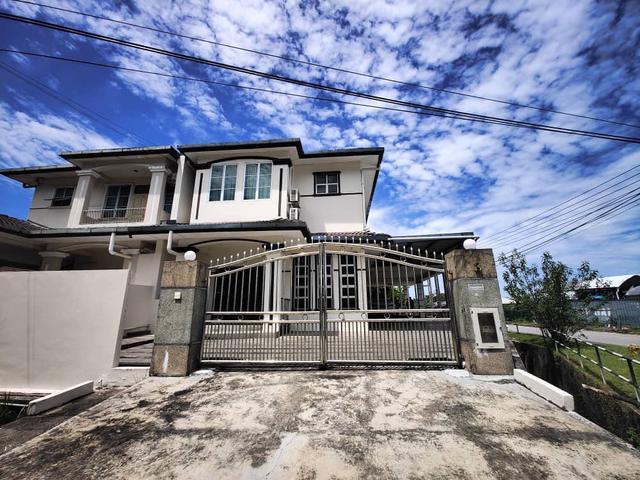 Double Storey SemiDetached FOR SALE Highfields Batu Kawa