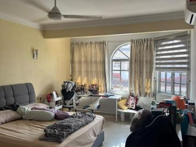 Double Storey Serdang Raya SR 8 Putra Indah Seri Kembangan