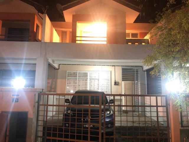 Double Storey Seri Pristana Bandar Saujana Utama Sg Buloh