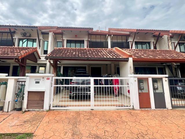 DOUBLE STOREY SETIA ALAM SARI Bangi