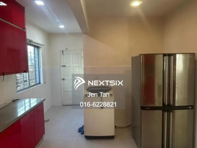 Double Storey Shoplot