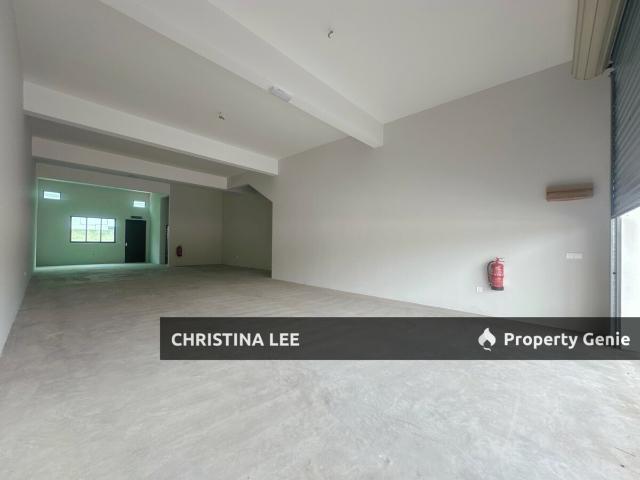 Double Storey Shoplot For Rent