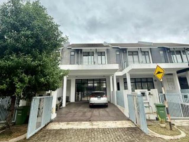 Double Storey SPRINGVALE kotasas presint 7
