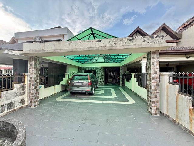 Double Storey SS7 Kelana Jaya