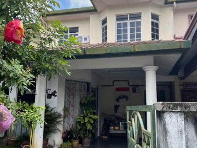 Double Storey Taman Mawar Bandar Baru Salak Tinggi Sepang
