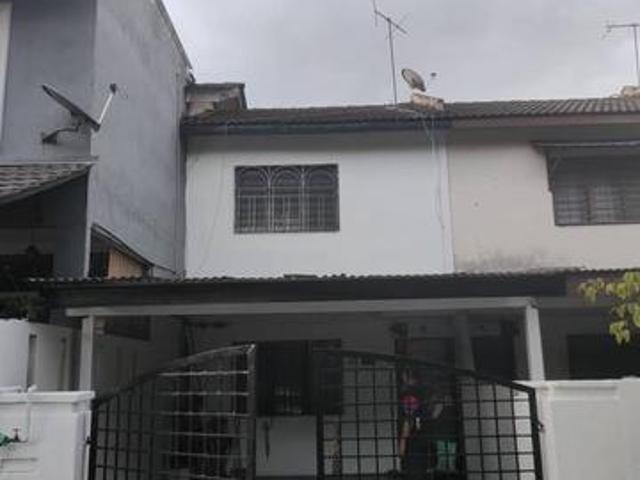 Double Storey Taman Melor Ampang
