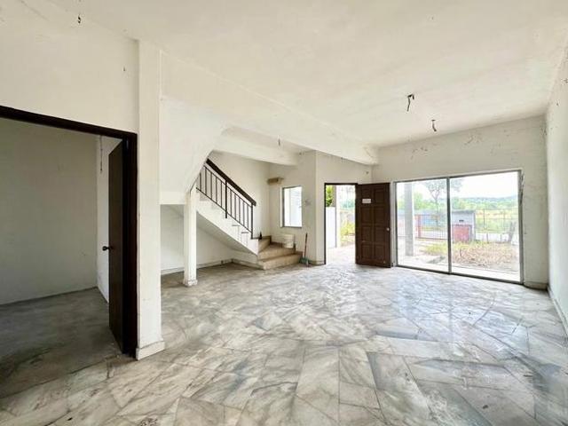 Double Storey Taman Alam Perdana Bandar Puncak Alam