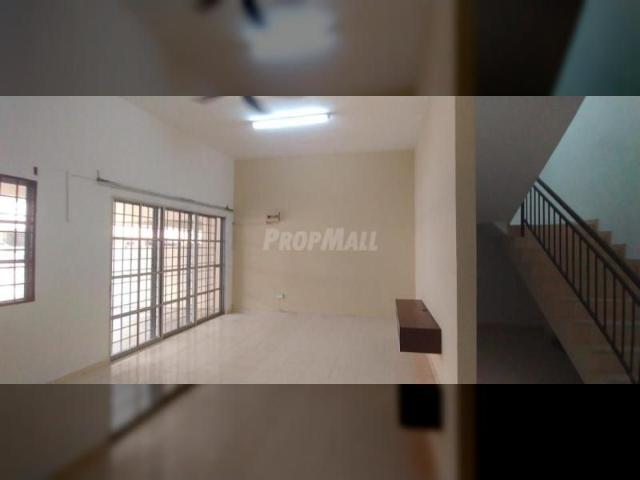 Double Storey Taman Bukit Kristal Seremban FOR RENTAL