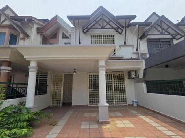 Double Storey Taman Bukit Subang ELMINA LAKESIDE MALL Shah Alam