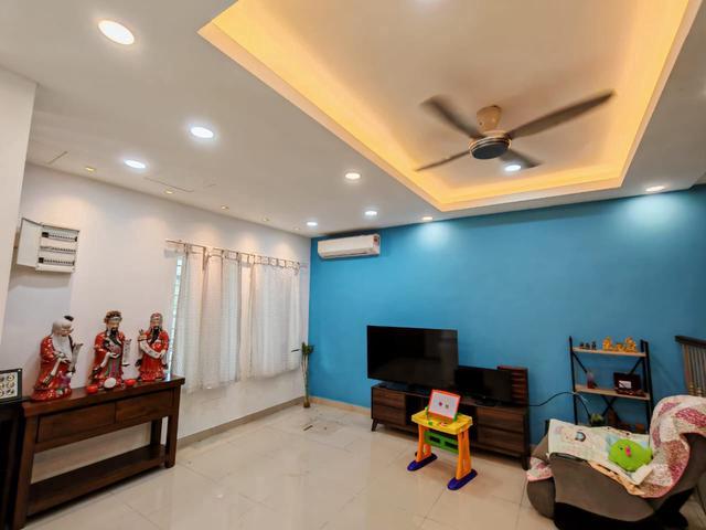Double Storey Taman Bukit Serdang for sale