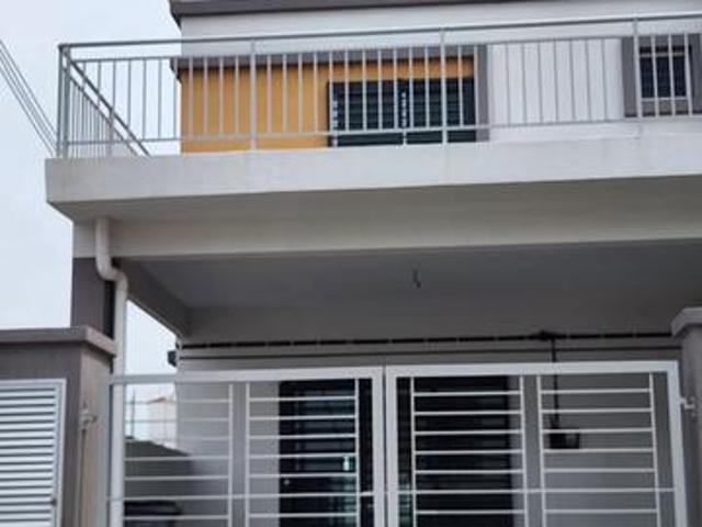 Double Storey Taman Bakti YNS