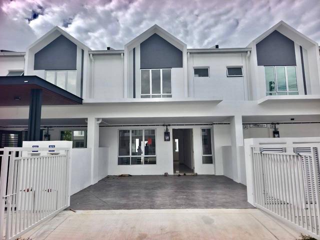 Double storey taman eka height labu negeri sembilan