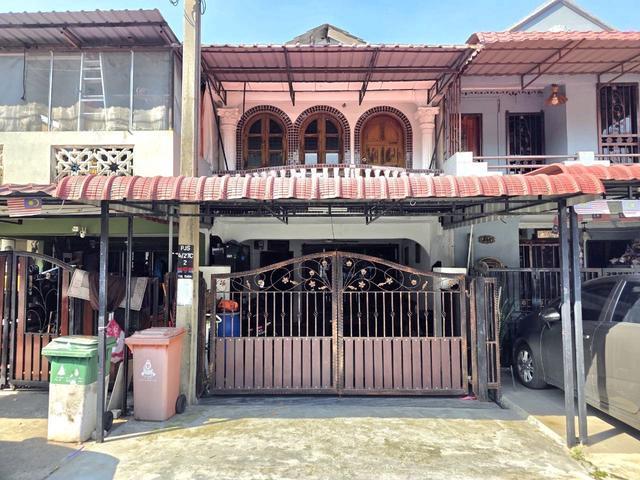 Double Storey Taman Lindungan Jaya Taman Medan PJS 4 Petaling Jaya