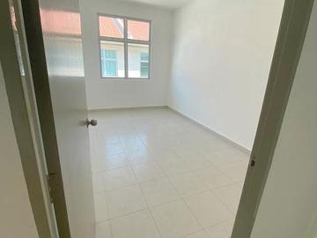 Double Storey Taman Pulai Mutiara Indah Gelang Patah Aster Heights