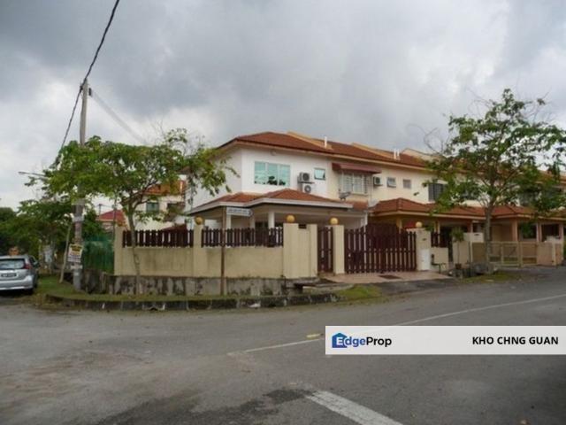 Double Storey Taman Pinggiran Putra Seri Kembangan