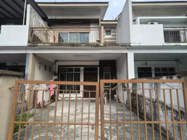 Double Storey Taman Scientex Senai Can Full Loan Below Price Value