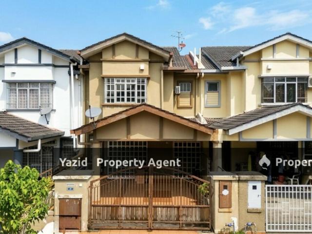 Double Storey, Taman Seri Putra, Kajang [ Gated and guarded ]