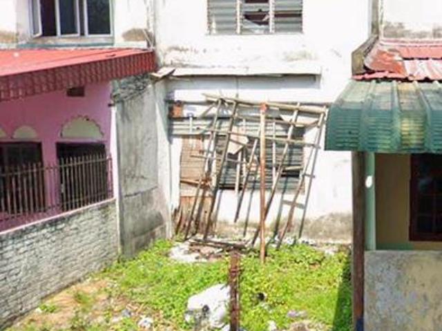 Double Storey Taman Sri Bahagia Teluk Intan