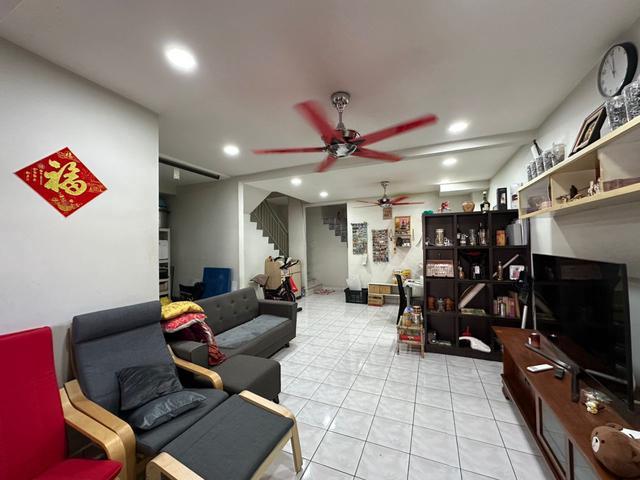 Double Storey Taman Sri Putra