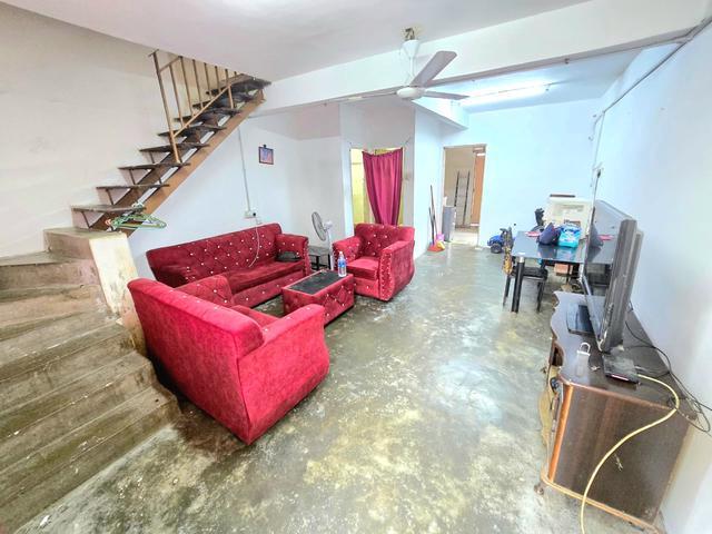 Double storey Taman Tasik Semenyih
