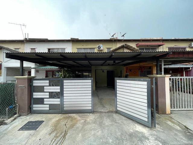 Double storey taman teluk gedung indah port klang