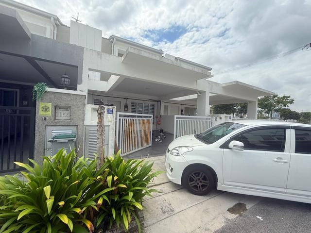 Double Storey Taman Tiara Sendayan For Sale