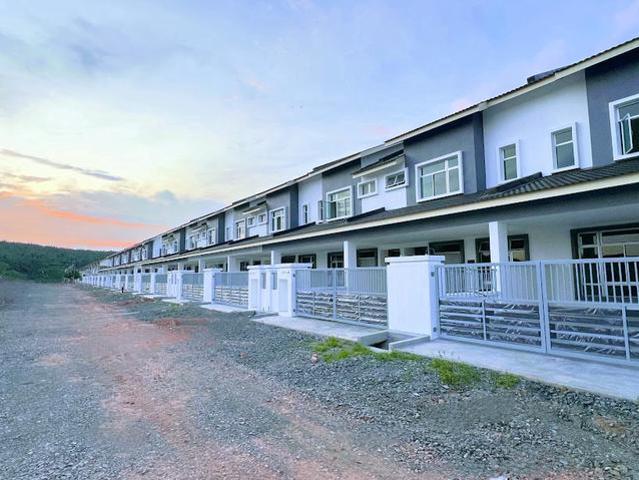 Double Storey Taman Yayasan New House 100 Loan