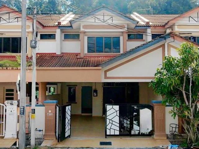 Double Storey Teres Dua 2 Tingkat di Geliga Intan Kemaman