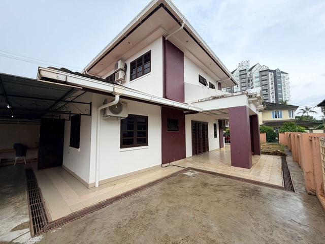 DOUBLE STOREY TERRACE CORNER FOR RENT at JALAN SONG