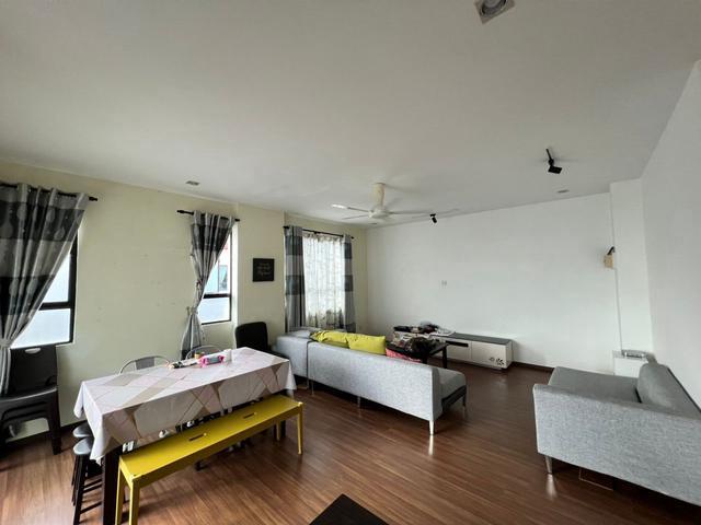 DOUBLE STOREY TERRACE CORNER FOR RENT At TAMAN SRI MOYAN KUCHING