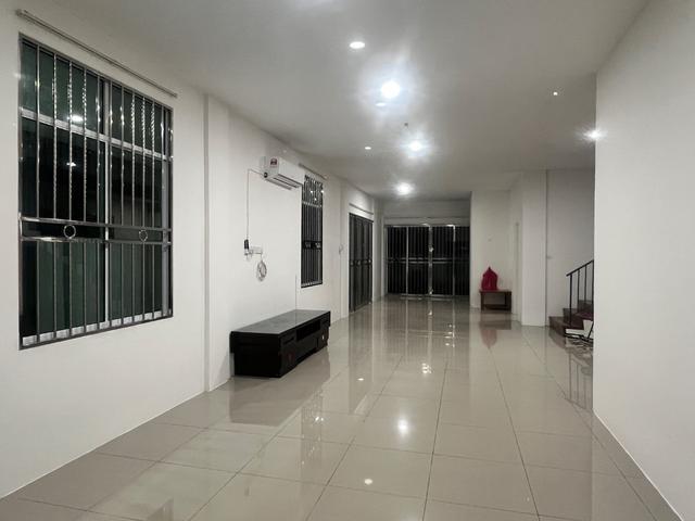 Double storey terrace corner house BINTULU