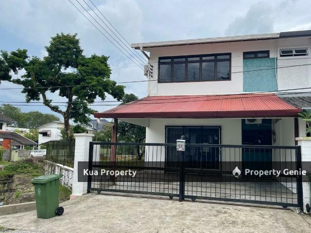 Double Storey Terrace Corner House For Sale Located at Jalan Westwood Kuching City Jalan Westwood