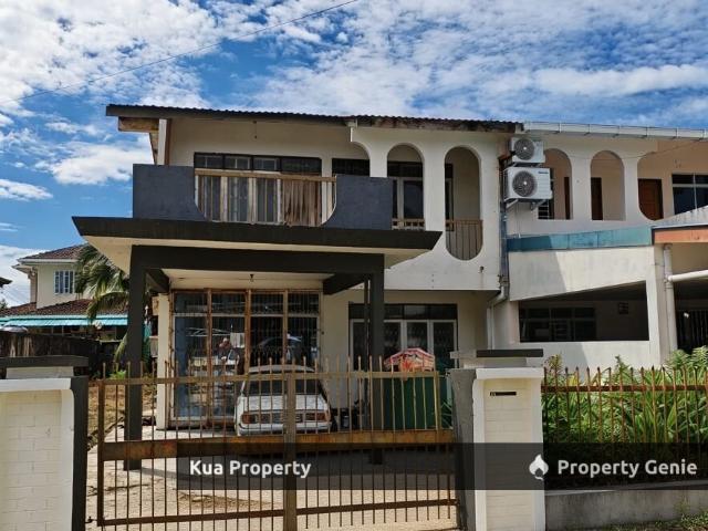 Double Storey Terrace Corner House Located at Jalan Arang