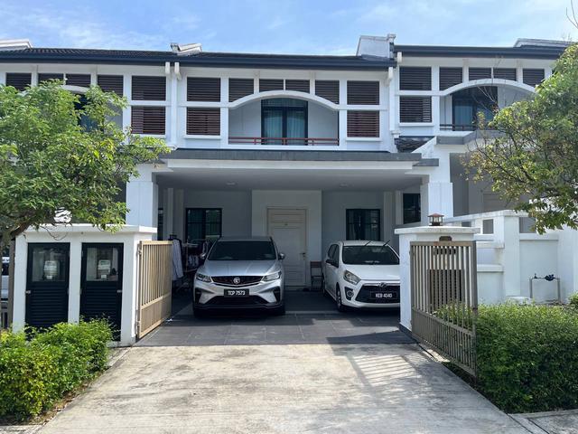 Double Storey Terrace Cradleton Eco Majestic Semenyih