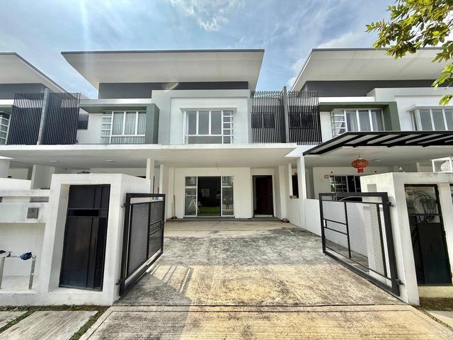 Double Storey Terrace Aida Gamuda Gardens Sungai Buloh