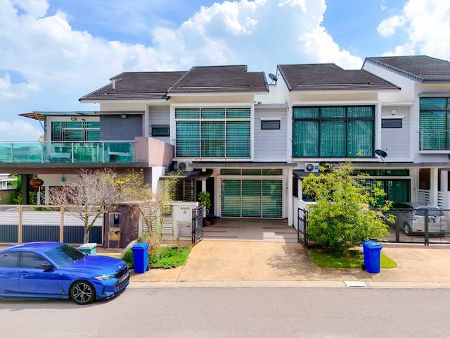 Double Storey Terrace ASTER GROVE JALAN ELEKTRON U16 DENAI ALAM