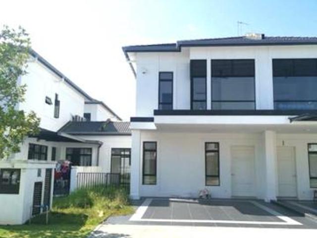 Double Storey Terrace At Eco Grandeur Avenham Garden Puncak Alam Sel