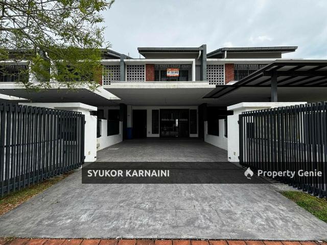 Double Storey Terrace at Elmina Green 3