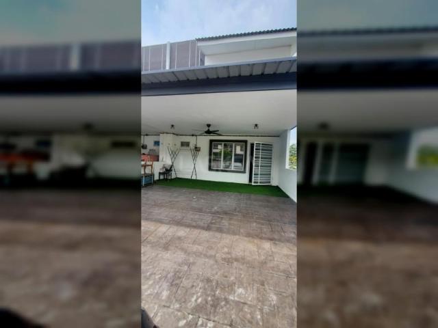 Double Storey Terrace at Lbs Alam Perdana For Rent