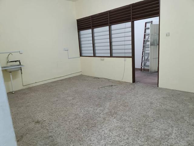 Double Storey Terrace at Lip Sin