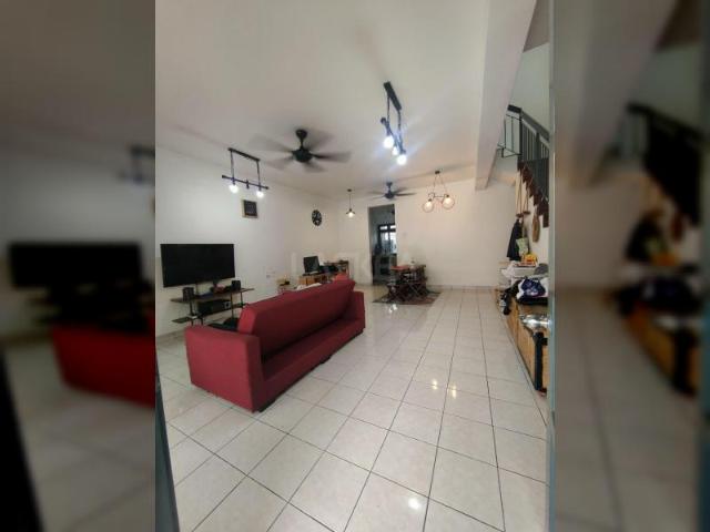 Double Storey Terrace at Setia Alam For Rent