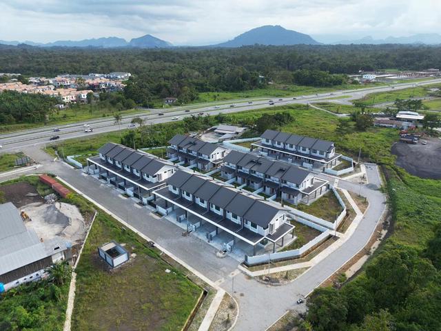 Double Storey Terrace at Taman Sedia Jalan Tondong Batu Kawa