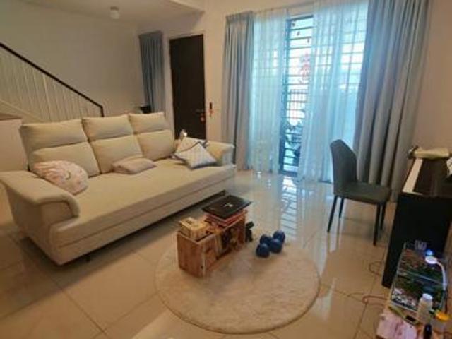 Double Storey Terrace Bandar Ainsdale l Embun