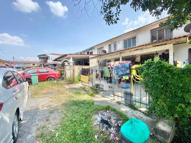 Double Storey Terrace Bandar Rinching Seksyen 2 For Sale