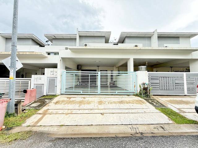 Double Storey Terrace Bandar Sri Sendayan