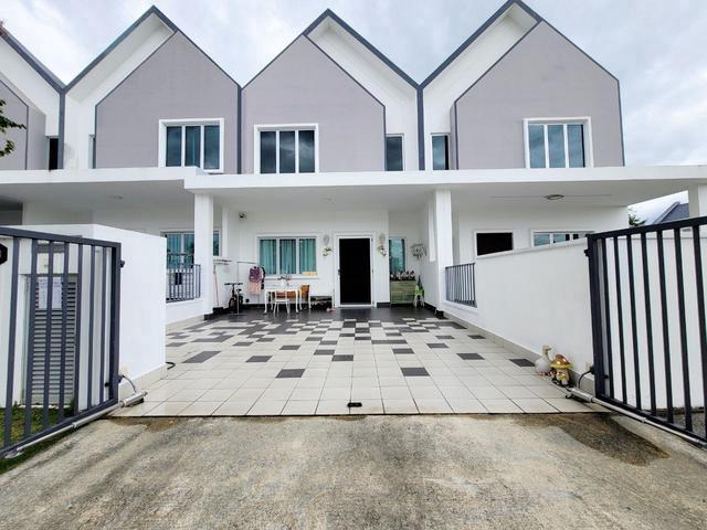 Double Storey Terrace Ebonylane Eco Forest Semenyih Artisan