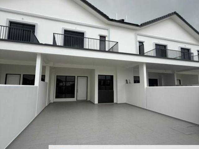 Double Storey Terrace Eco Botanic 3
